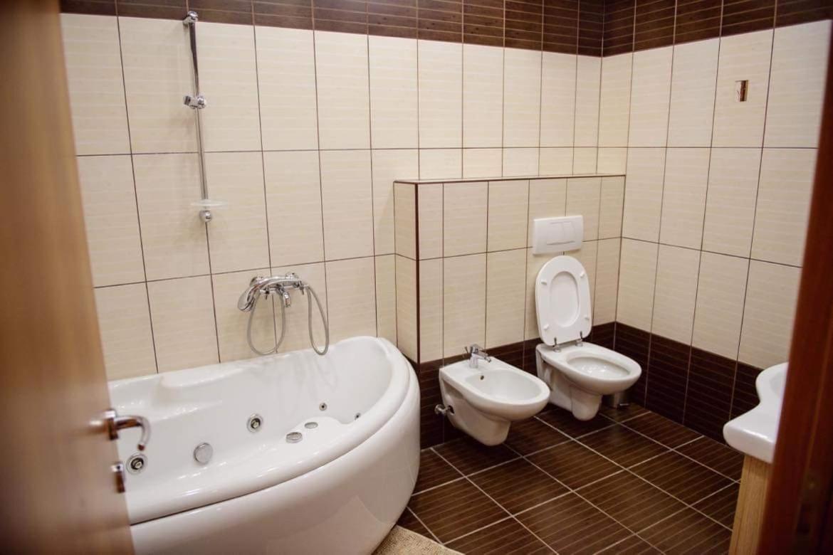 Sadara Sea Breeze Appartement Năvodari Buitenkant foto