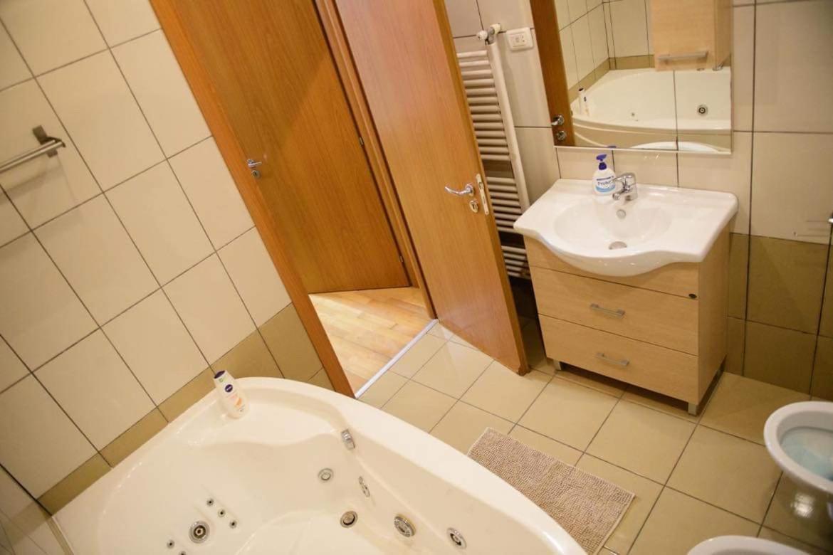 Sadara Sea Breeze Appartement Năvodari Buitenkant foto